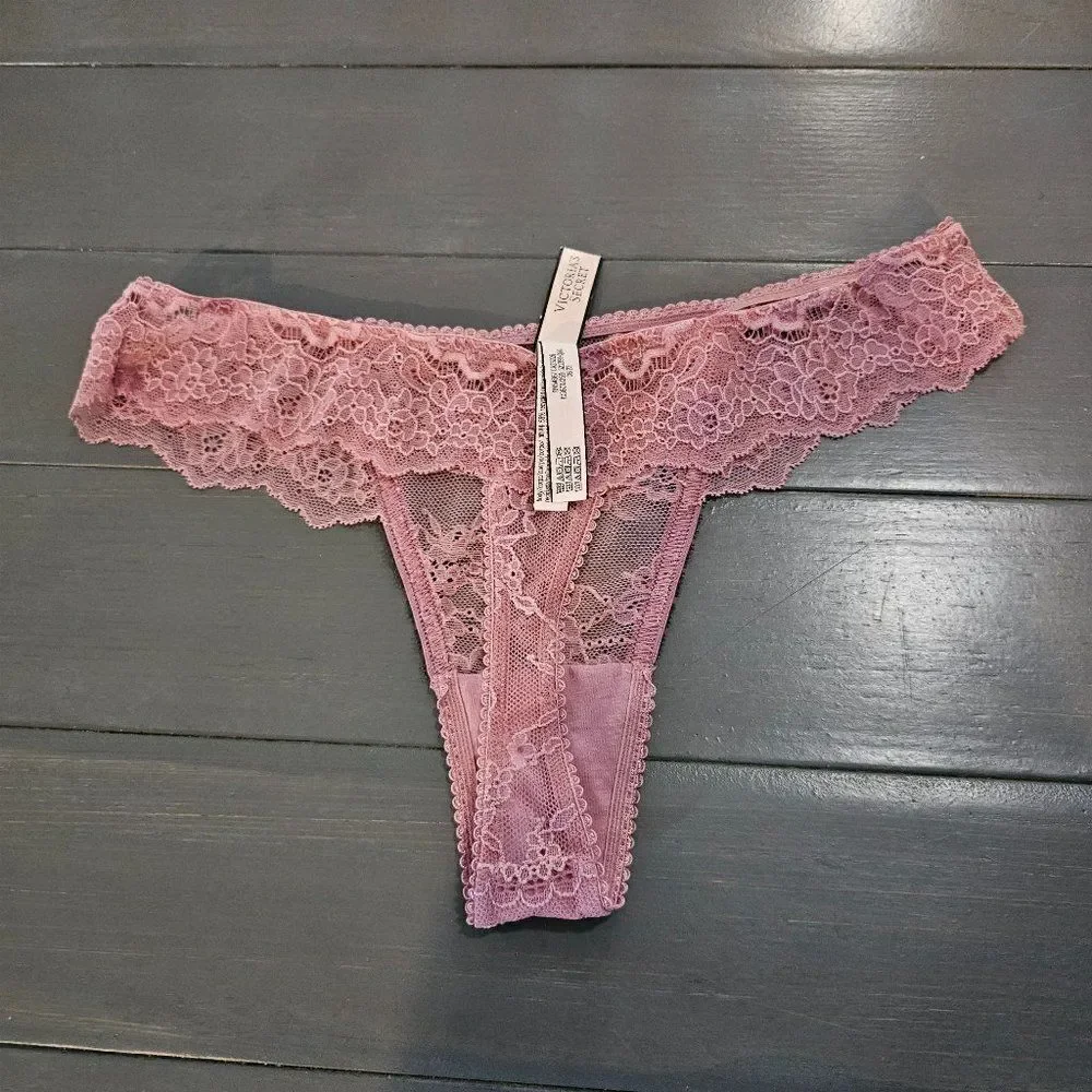 NWT Victoria’s Secret Ribbon Slot Lace Thong Panty Pink Dusk Mauve Size Medium